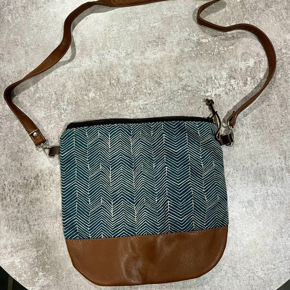 Large crossbody bag, Crossbody purse Teal blue, Geometric print, Canvas and vega